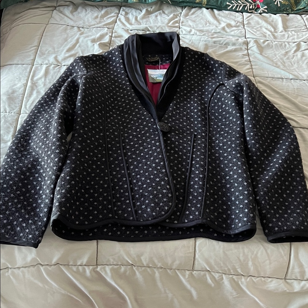 Coldwater Creek Black and White Patterned Blazer